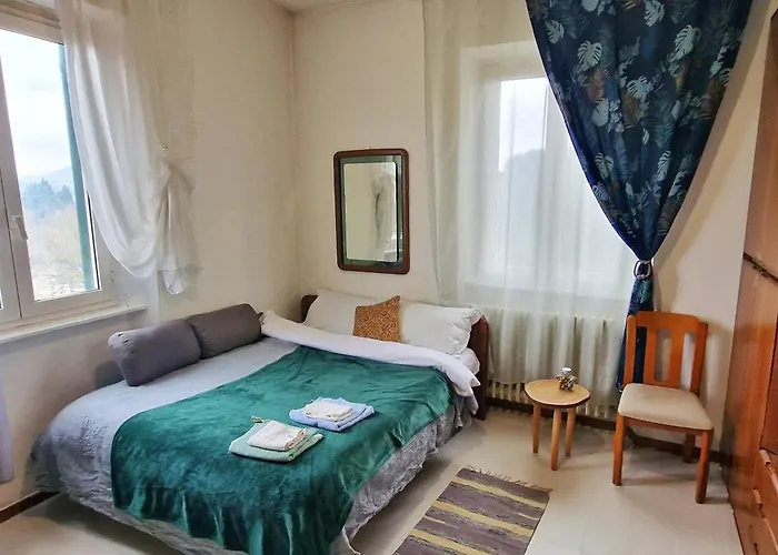 Apartment Of 3 Rooms In The Green Area Near To The Center Of Perugia